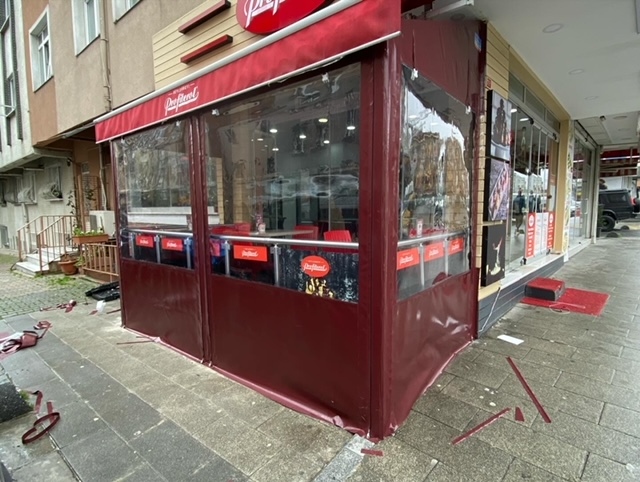 Seffaf kamelta brandasi koyu bordo renk